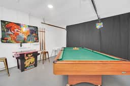 Mario Manor~Heated Pool~King Bed~Game Room~Disney - Image 3