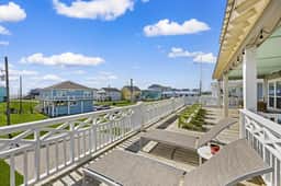 Near Beach~Grill~Relaxing Deck~Hear Crashing Waves - Image 3