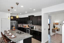 Oasis w/Heated Pool~Marvel &Nemo rooms~Near Disney - Image 3