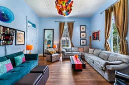 Vibrant Location~Artistic Home~Downtown~King Bed - Image 2