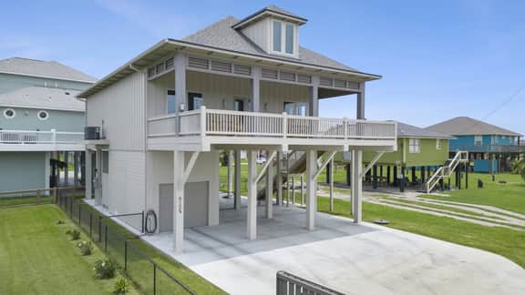 Beach Access~Golf Cart~Games~Fire Pit~Beach Chairs - Image 2