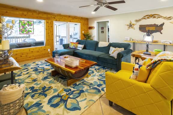 Hot Tub~Game Room~Detached Casita~Fire Pit - Image 4
