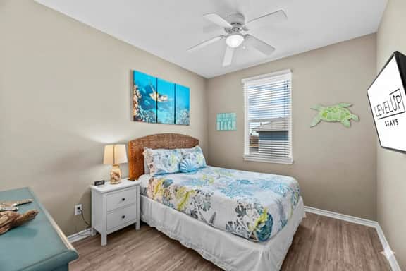 Steps to Beach~Heated Pool~Private Balcony~Deck - Image 3